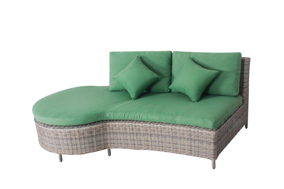 WYHS-T246  4-Piece Green  Patio Rattan Sofa Set with Water-resistant Cushions.