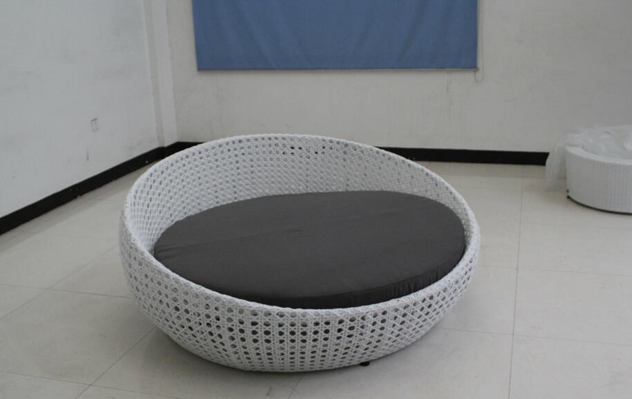 outdoor furniture rattan lounger leisure pool PE rattan chair rattan hollow beach sunshade round bed